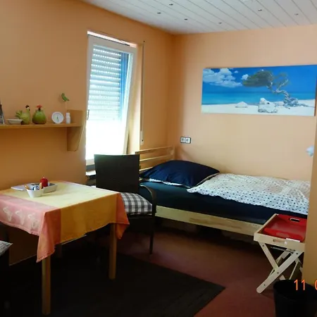 Haus Weschke Bed & Breakfast *